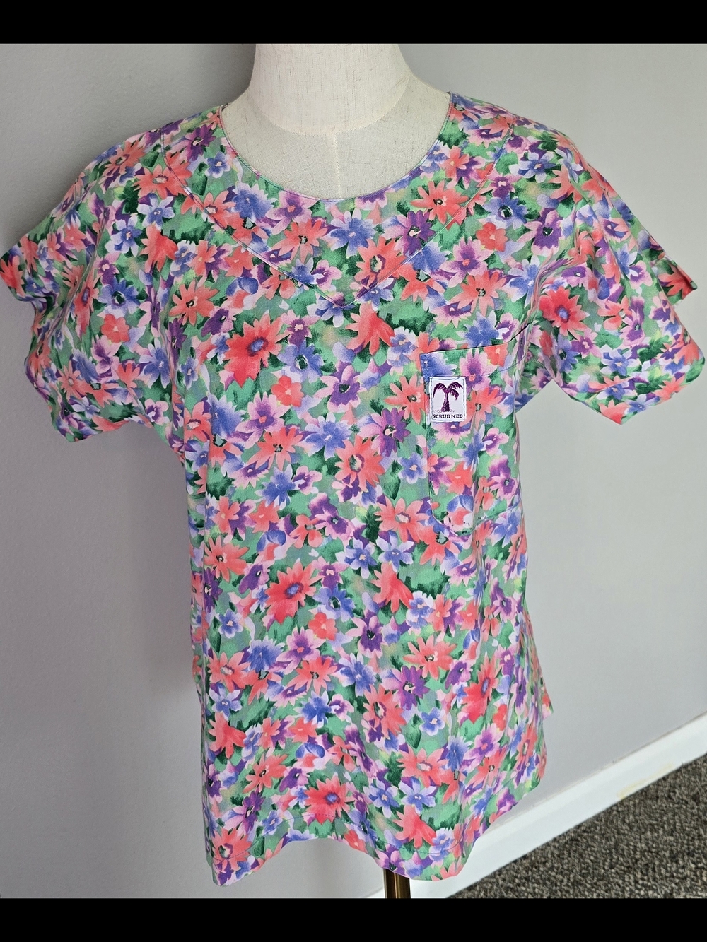 Scrub Med Floral Short Sleeve Scrub Top